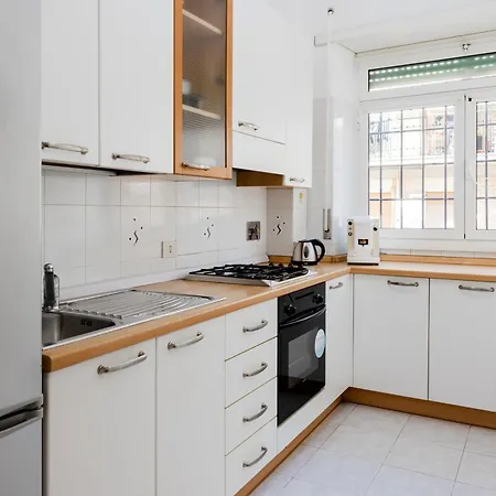 Apartment Maffis House *